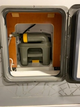                         Kamper LMC 7205 Liberty Ti Finish MB 3.0 184KM DMC 5000kg - zdjęcie 7
                        