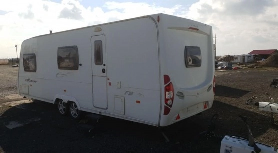                         Przyczepa kempingowa Lunar Quasar z 2008 r. - zdjęcie 3
                        