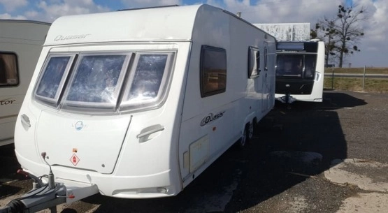                         Przyczepa kempingowa Lunar Quasar z 2008 r. - zdjęcie 4
                        