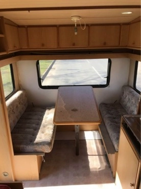                         Przyczepa kempingowa Knaus - zdjęcie 6
                        