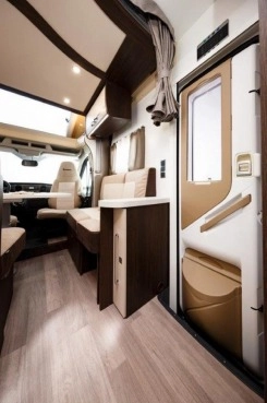                         Benimar Tessoro 463, 2021 r. - zdjęcie 13
                        