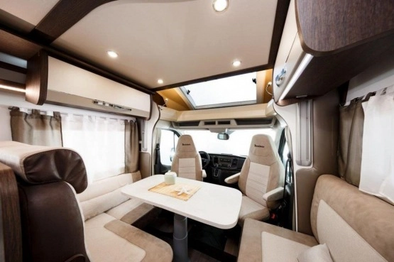                         Benimar Tessoro 463, 2021 r. - zdjęcie 3
                        