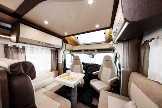                         Benimar Tessoro 463, 2021 r. - zdjęcie 9
                        