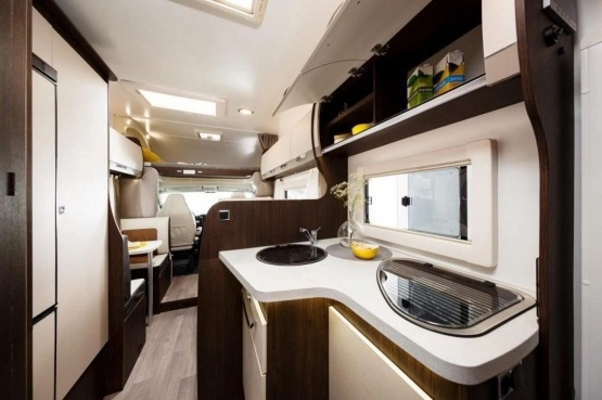                         Benimar Sport 323, 2021 r. - zdjęcie 5
                        