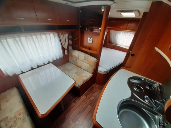                         Przyczepa kempingowa Hobby Excellent - zdjęcie 8
                        