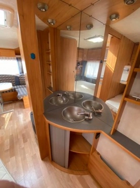                         Przyczepa Kampingowa Adria Adora 515UP - zdjęcie 13
                        