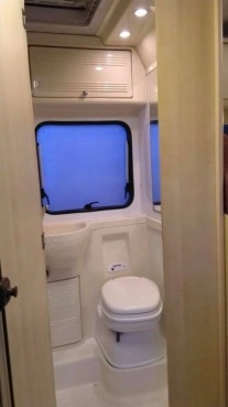                         Ford Transit Rimor 2005 r. - zdjęcie 14
                        