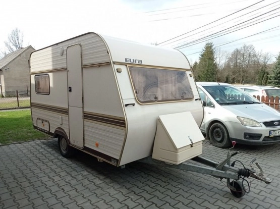                         Eura Caravan 390, 1985 r. - zdjęcie 1
                        
