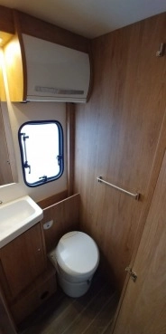                         Kamper Roller Team Kronos 295TL nowy rocznik 2021 do wypożyczenia - zdjęcie 9
                        