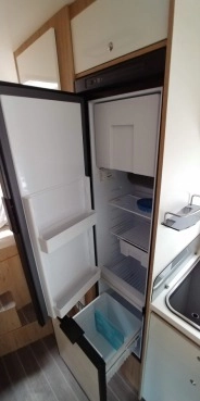                         Kamper Roller Team Kronos 295TL nowy rocznik 2021 do wypożyczenia - zdjęcie 7
                        