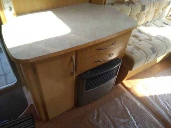                         Przyczepa kempingowa Bailey Senator 2006 rok - zdjęcie 4
                        