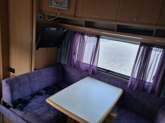                         Fiat Ducato 1.9 D w zabudowie Dethleffs - zdjęcie 6
                        