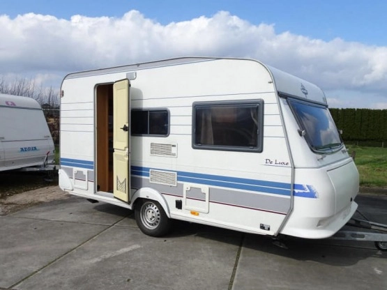                         Hobby de Luxe 400, 1998 r., DMC 1350 kg - zdjęcie 1
                        