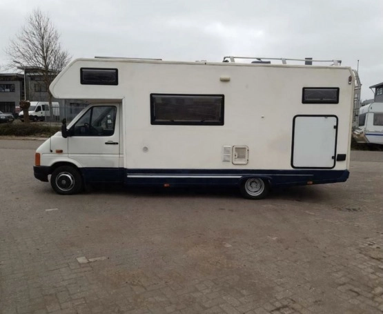                         Sprzedam kampera  - zdjęcie 5
                        