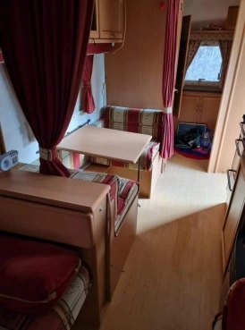                         Przyczepa kempingowa Compass Raylle 500/4 zarejestrowana. DMC 1200 kg - zdjęcie 4
                        