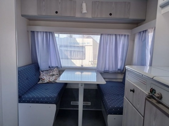                         Przyczepa KIP EcuLine 38 z roku 1995 - zdjęcie 9
                        