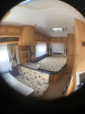                         Przyczepa kempingowa Burstner 5-6 osób, łóżka piętrowe, mover, zarejestrowana - zdjęcie 3
                        