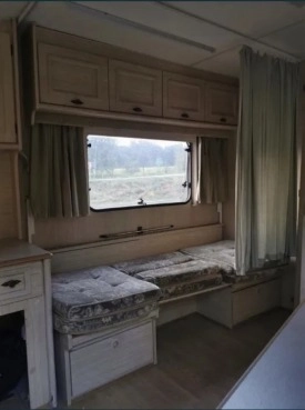                         Abi Ace Harmony przyczepa kempingowa, DMC 1150 kg, faktura - zdjęcie 4
                        