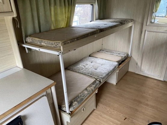                         Abi Ace Harmony przyczepa kempingowa, DMC 1150 kg, faktura - zdjęcie 5
                        