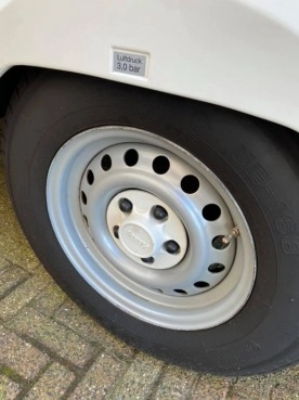                         Przyczepa Hobby de Luxe 450, 2004 r. - zdjęcie 5
                        