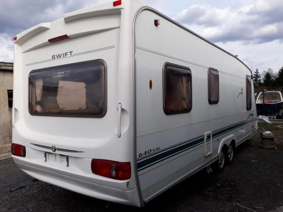                         Sprzedam przyczepę marki Swift Conqueror 640, 2002 r. - zdjęcie 4
                        