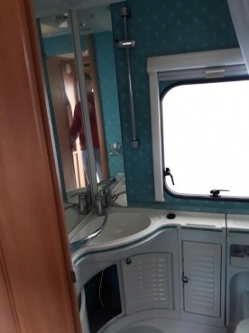                         Sprzedam przyczepę marki Swift Conqueror 640, 2002 r. - zdjęcie 7
                        