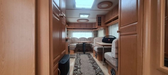                         Prywatne Hobby 635 2008 r., mover, przedsionek Isabella, klimatyzacja podłogowa Truma 2300 - zdjęcie 18
                        