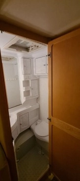                         Prywatne Hobby 635 2008 r., mover, przedsionek Isabella, klimatyzacja podłogowa Truma 2300 - zdjęcie 38
                        