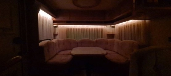                         Prywatne Hobby 635 2008 r., mover, przedsionek Isabella, klimatyzacja podłogowa Truma 2300 - zdjęcie 41
                        