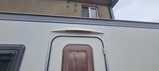                         Prywatne Hobby 635 2008 r., mover, przedsionek Isabella, klimatyzacja podłogowa Truma 2300 - zdjęcie 4
                        