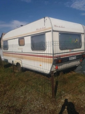                         Przyczepa kempingowa Wilk, zarejestrowana, z przedsionkiem - zdjęcie 2
                        