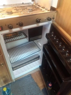                         Przyczepa kempingowa Wilk, zarejestrowana, z przedsionkiem - zdjęcie 9
                        