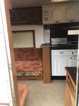                         Przyczepa kempingowa Hobby Prestige 495 - zdjęcie 5
                        