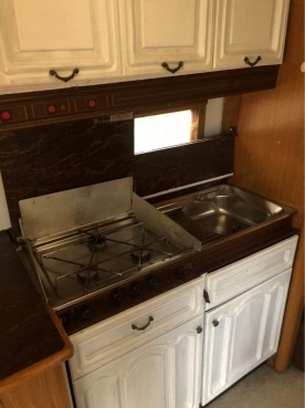                         Przyczepa kempingowa Hobby Prestige 495 - zdjęcie 8
                        