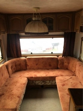                         Przyczepa kempingowa Hobby Prestige 495 - zdjęcie 9
                        