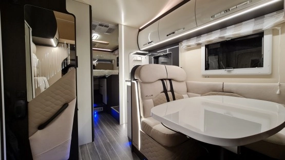                         Ford Magis 84 M Kamper 5-osobowy wynajem NOWY 2021r. Wypożycz! - zdjęcie 6
                        