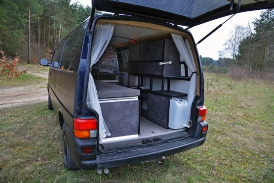                         VW T4 Camper - zdjęcie 1
                        