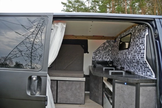                         VW T4 Camper - zdjęcie 4
                        