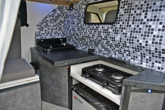                         VW T4 Camper - zdjęcie 5
                        