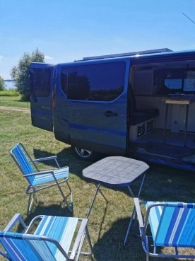                         Buskamper Renault Trafic 2015 r. - zdjęcie 2
                        