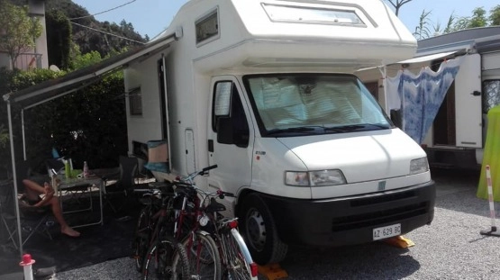                         Kamper Fiat Ducato  - zdjęcie 2
                        