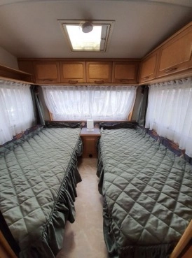                         Sprzedam piękną przyczepę Hobby 495 Exclusive + namiot Isabella - zdjęcie 22
                        