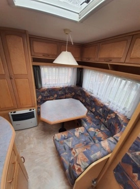                         Sprzedam piękną przyczepę Hobby 495 Exclusive + namiot Isabella - zdjęcie 23
                        