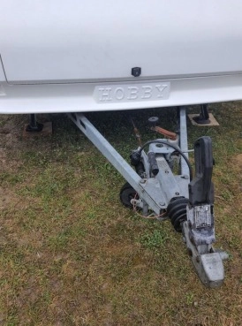                         Sprzedam piękną przyczepę Hobby 495 Exclusive + namiot Isabella - zdjęcie 4
                        