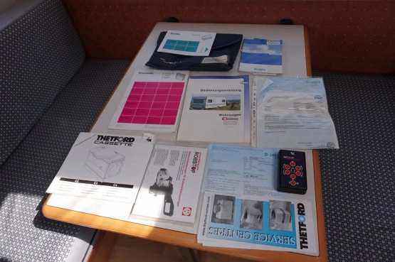                         Przyczepa Hobby Excellent 495 2003r. Mover Stan BDB Zarej.  - zdjęcie 16
                        