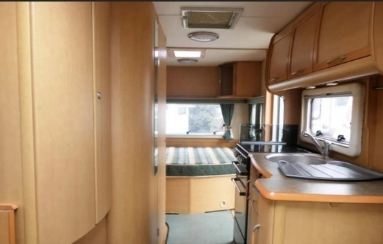                         Przyczepa Abbey Vogue 418, 2004 r. - zdjęcie 6
                        