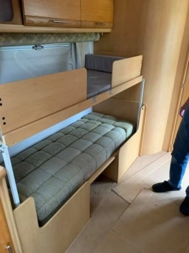                         Przyczepa Elddis Crusader Typhoon, 2003 r. - zdjęcie 18
                        