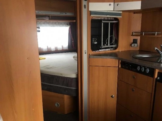                         DETHLEFFS LIFESTYLE 450 DB DMC 1300 - zdjęcie 7
                        