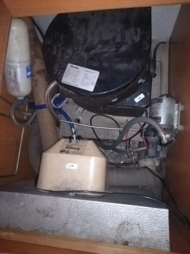                         Fiat Ducato 92 r., 2.5 Diesel. 5 osobowy, suchy, zadbany. Super stan. - zdjęcie 10
                        