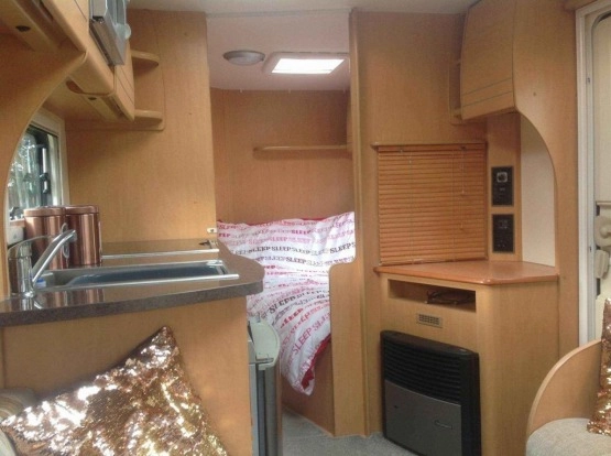                         Bailey Olympus 504 z 2010 r. - zdjęcie 11
                        